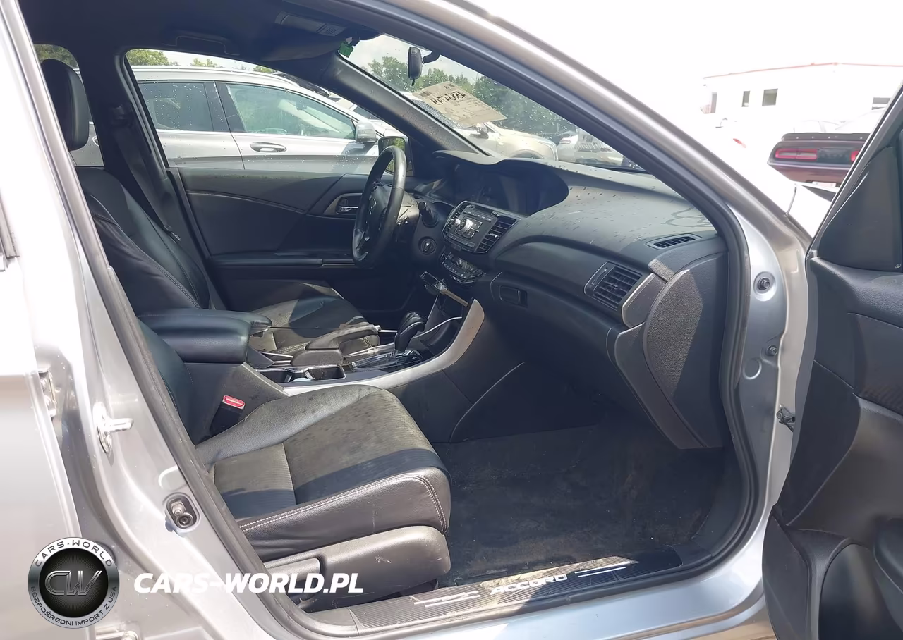 2016 Honda Accord Sport VIN:1HGCR2F51GA052289 - 5