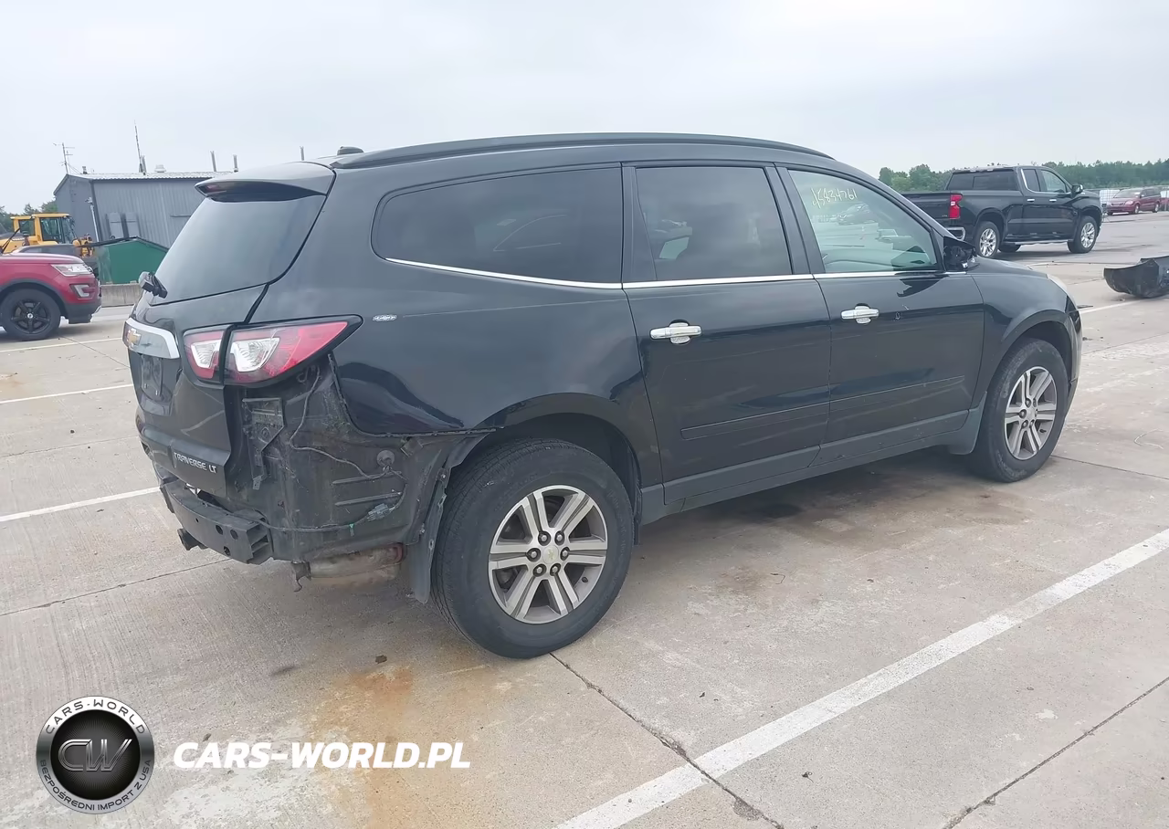 2015 Chevrolet Traverse Lt VIN:1GNKRHKDXFJ136109 - 4