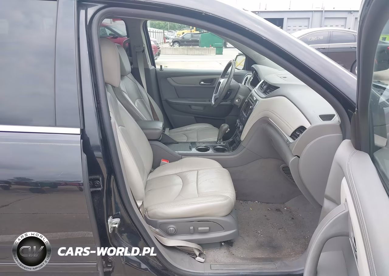 2015 Chevrolet Traverse Lt VIN:1GNKRHKDXFJ136109 - 5