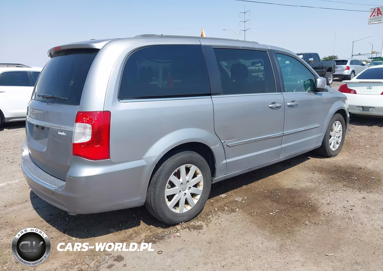 2014 Chrysler Town & Country Touring VIN:2C4RC1BG6ER359204 - 4