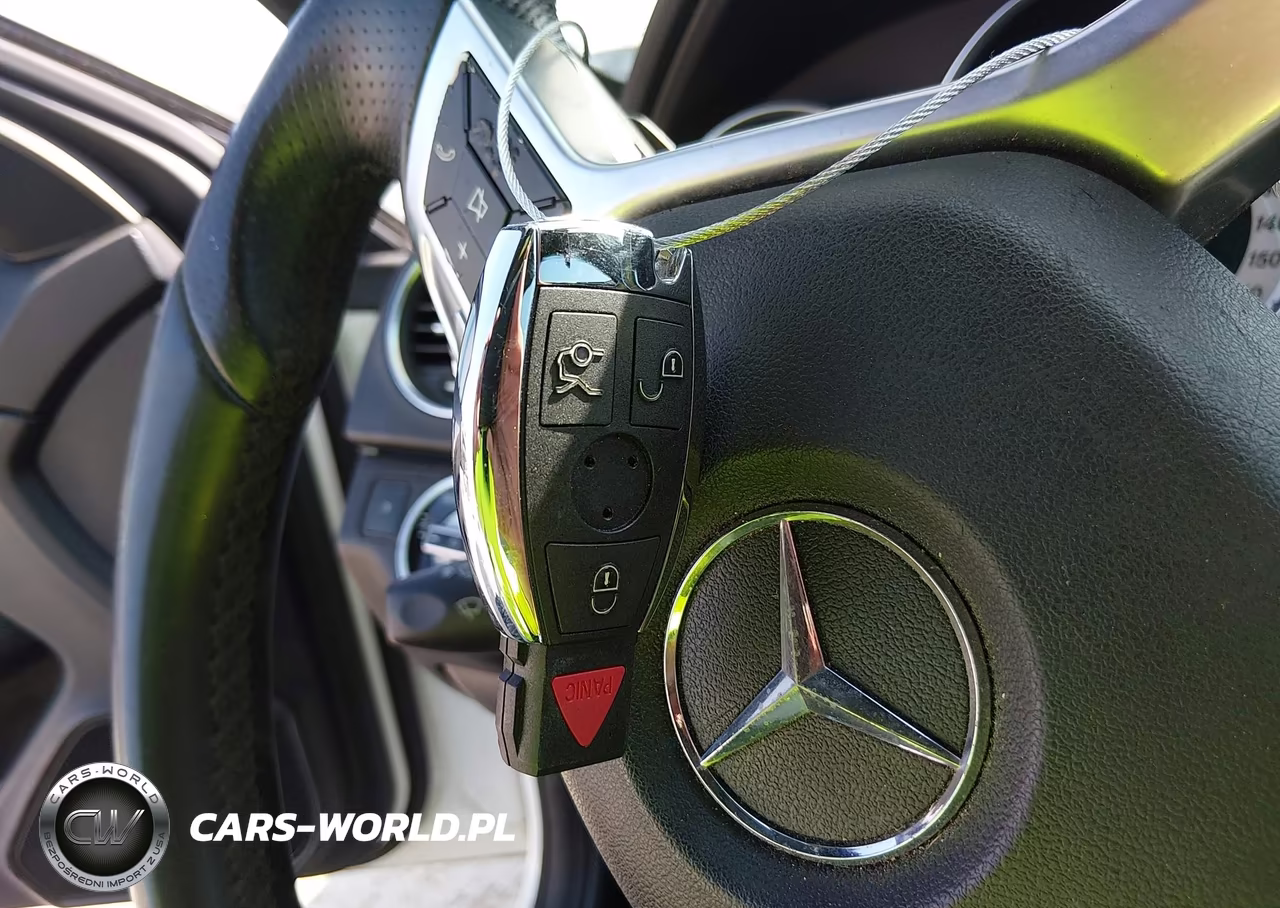 2012 Mercedes-Benz C 250 VIN:WDDGJ4HB2CF856013 - 11