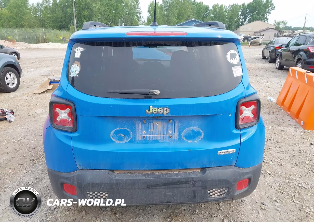 2015 Jeep Renegade Latitude VIN:ZACCJABT6FPB99713 - 16