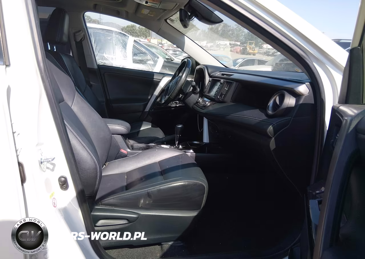 2018 Toyota Rav4 Hybrid Limited VIN:JTMDJREV0JD192652 - 5