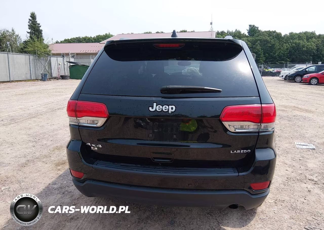 2017 Jeep Grand Cherokee Laredo VIN:1C4RJFAG9HC912042 - 17