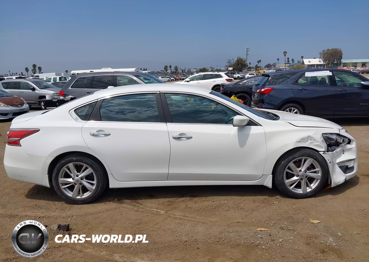 2015 Nissan Altima 2.5 Sv VIN:1N4AL3AP6FC259193 - 13