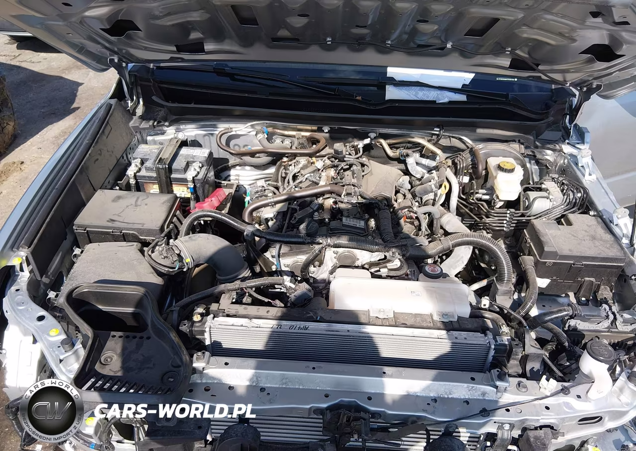 2025 Toyota Tacoma Sr VIN:3TYKD5HN4ST034750 - 10