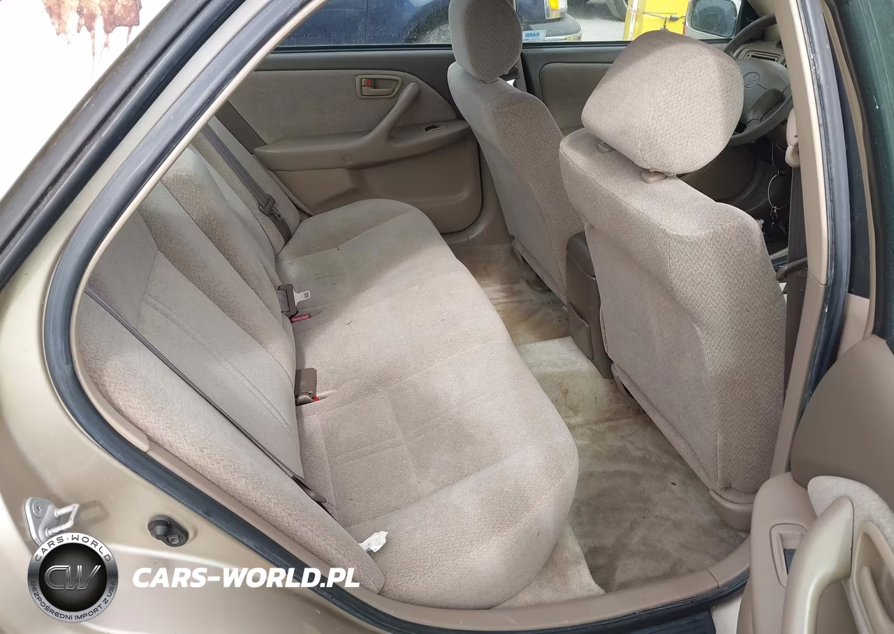 2001 Toyota Camry Le VIN:JT2BG22K110604536 - 8