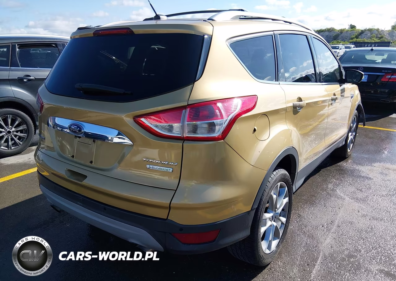 2014 Ford Escape Titanium VIN:1FMCU0J9XEUE51592 - 4