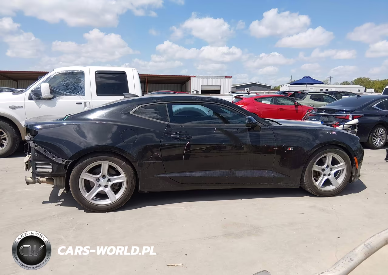 2018 Chevrolet Camaro 1Lt VIN:1G1FB1RX2J0125666 - 14