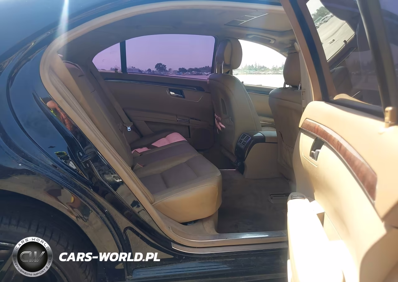 2010 Mercedes-Benz S 550 VIN:WDDNG7BB0AA332613 - 8