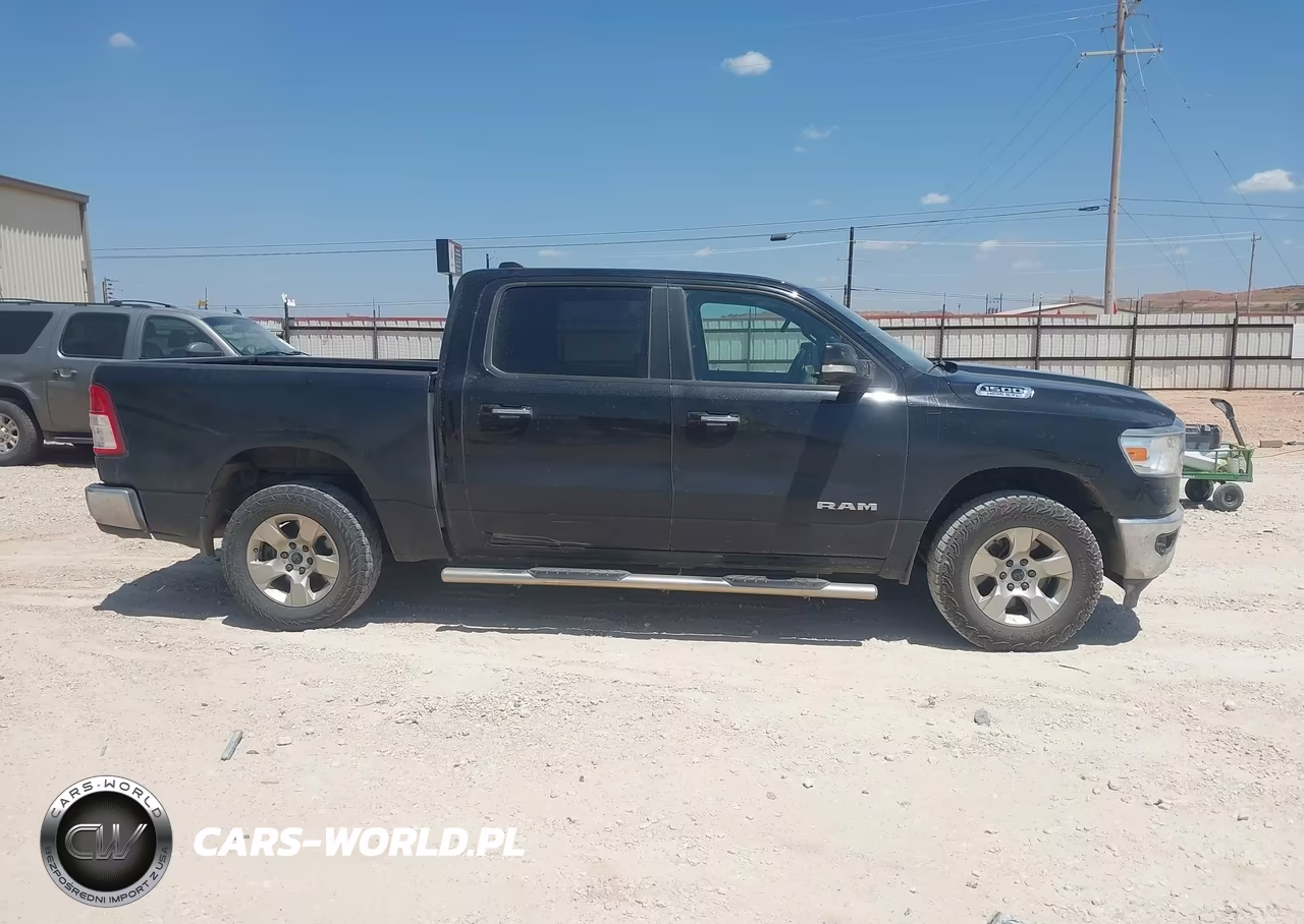 2020 Ram 1500 Big Horn 4X4 5'7 Box VIN:1C6SRFFTXLN316541 - 13