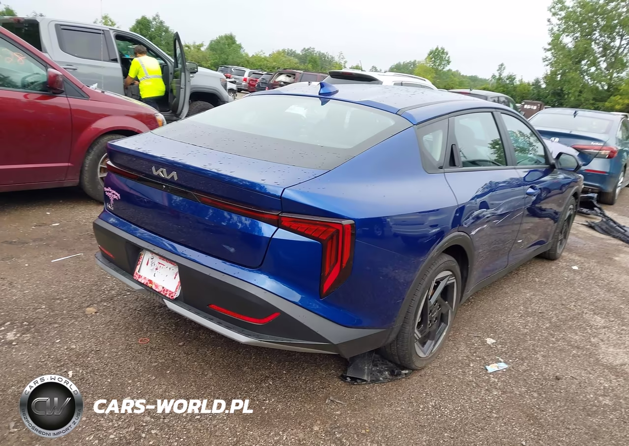 2025 Kia K4 Ex VIN:3KPFU4DEXSE020648 - 4