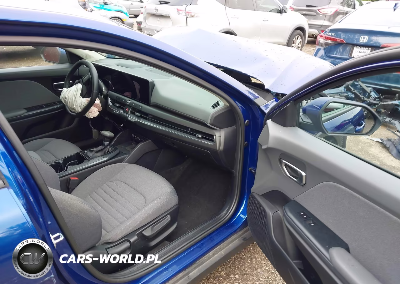 2025 Kia K4 Ex VIN:3KPFU4DEXSE020648 - 5