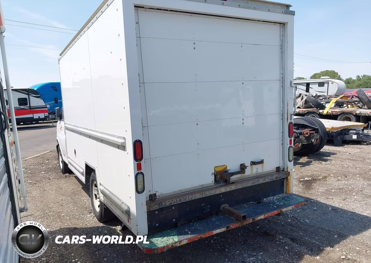 2012 GMC Savana Cutaway Work Van VIN:1GDY72CA1C1900771 - 3