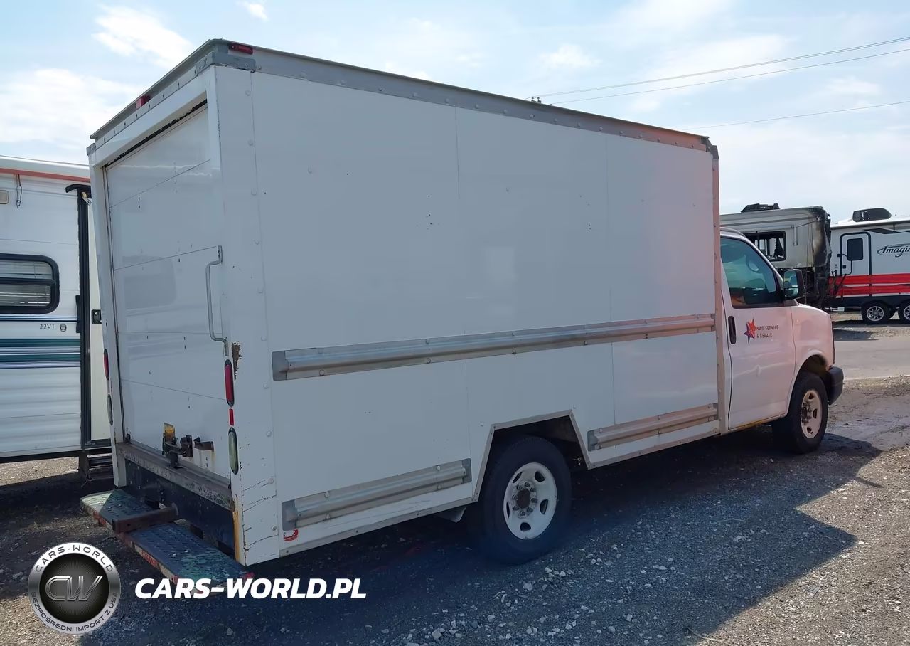 2012 GMC Savana Cutaway Work Van VIN:1GDY72CA1C1900771 - 4