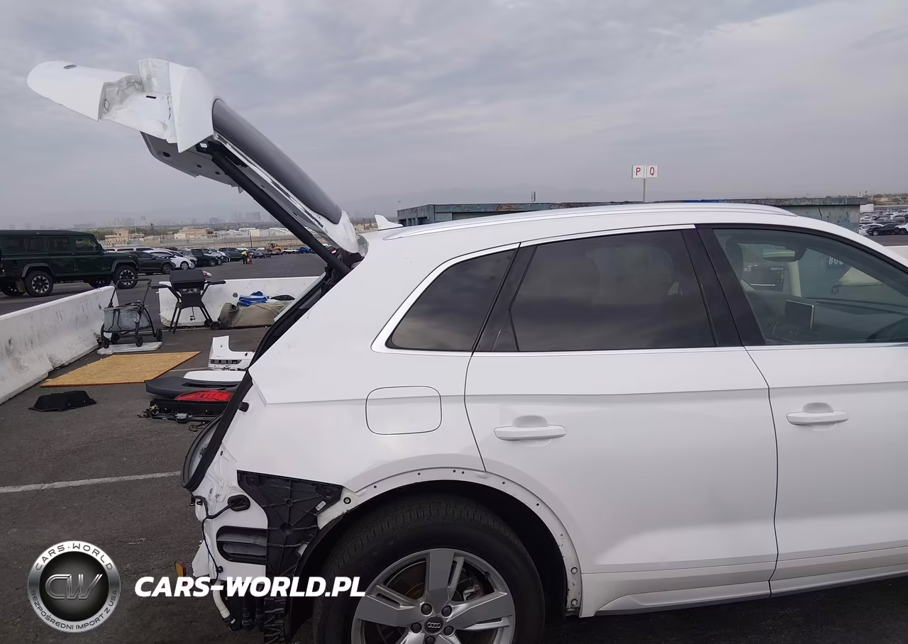 2019 Audi Q5 45 Premium VIN:WA1BNAFY6K2112171 - 19