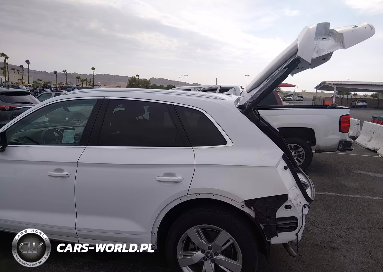 2019 Audi Q5 45 Premium VIN:WA1BNAFY6K2112171 - 6