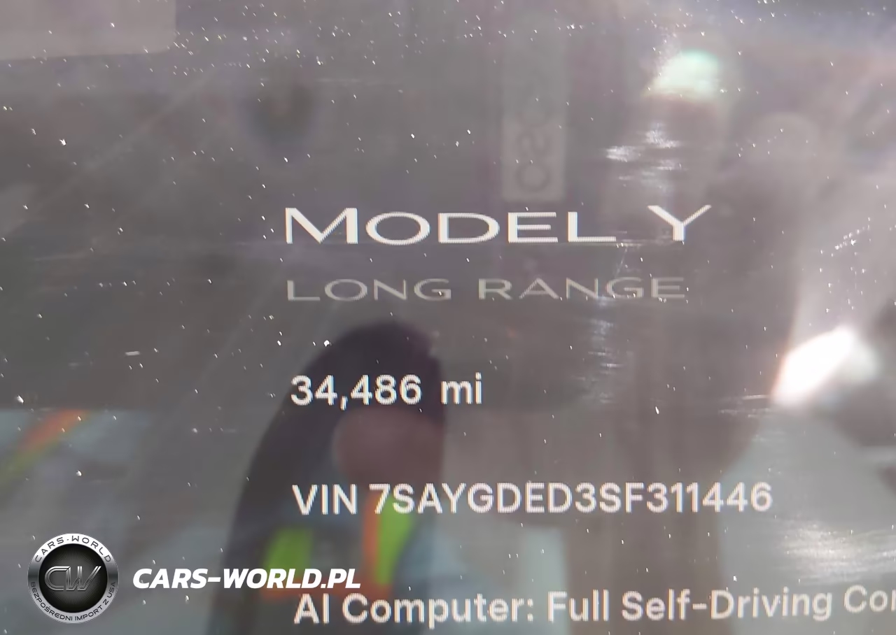 2025 Tesla Model Y Long Range Dual Motor Rear-Wheel Drive VIN:7SAYGDED3SF311446 - 19