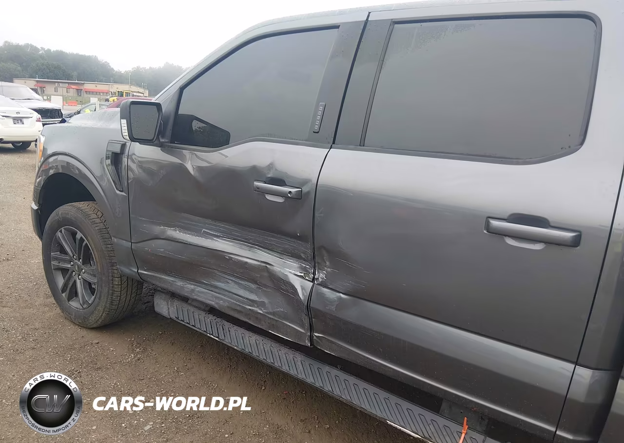 2022 Ford F-150 Xlt VIN:1FTEW1EP0NKE69651 - 18
