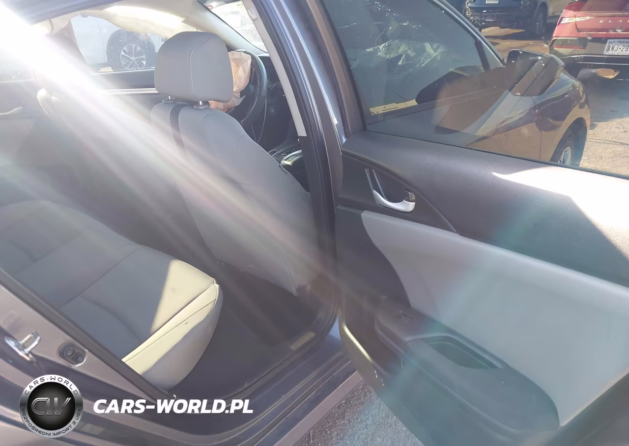 2018 Honda Civic Lx VIN:2HGFC2F51JH594628 - 8