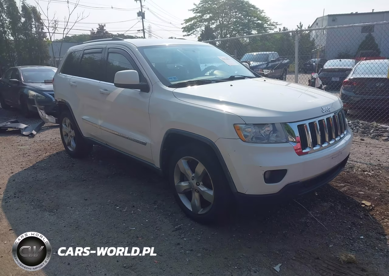 2011 Jeep Grand Cherokee Laredo – zdjęcie 1 z 12