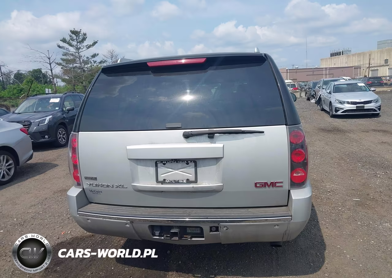 2011 GMC Yukon Xl 1500 Denali VIN:1GKS2MEF6BR360710 - 16