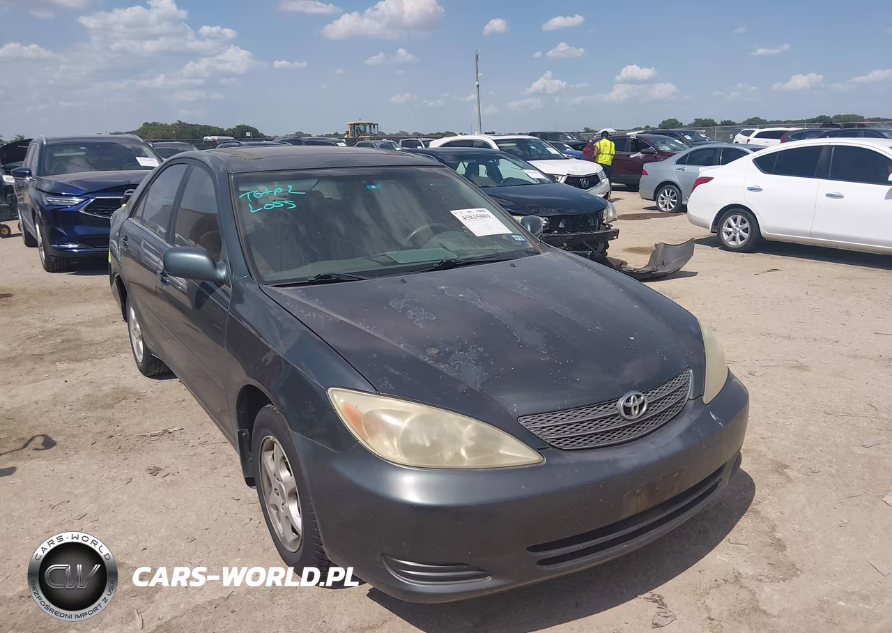 2003 Toyota Camry Le VIN:4T1BE32K63U786910 - 1