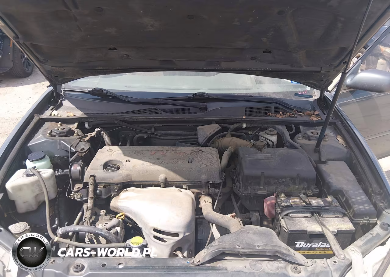 2003 Toyota Camry Le VIN:4T1BE32K63U786910 - 10