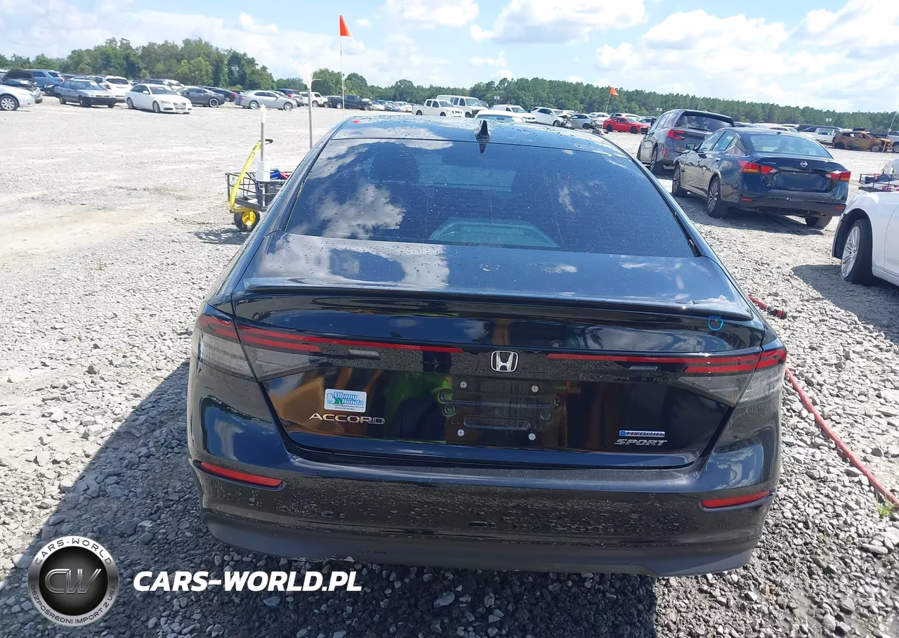 2025 Honda Accord Hybrid Sport VIN:1HGCY2F51SA098121 - 16