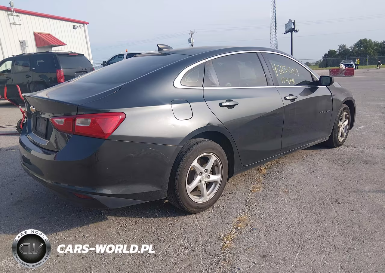 2017 Chevrolet Malibu Ls VIN:1G1ZB5ST8HF140871 - 4