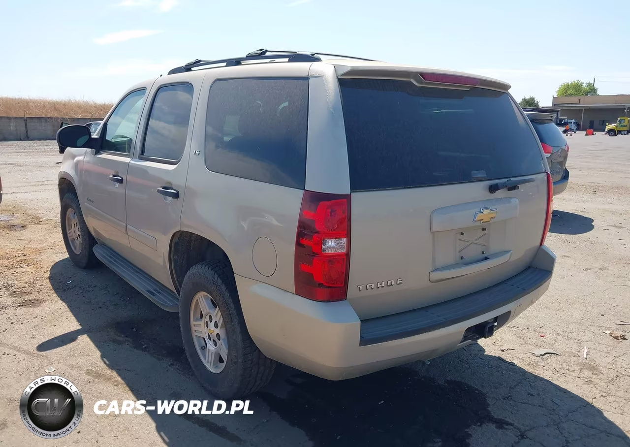 2007 Chevrolet Tahoe Ls VIN:1GNFC13C27J404314 - 3