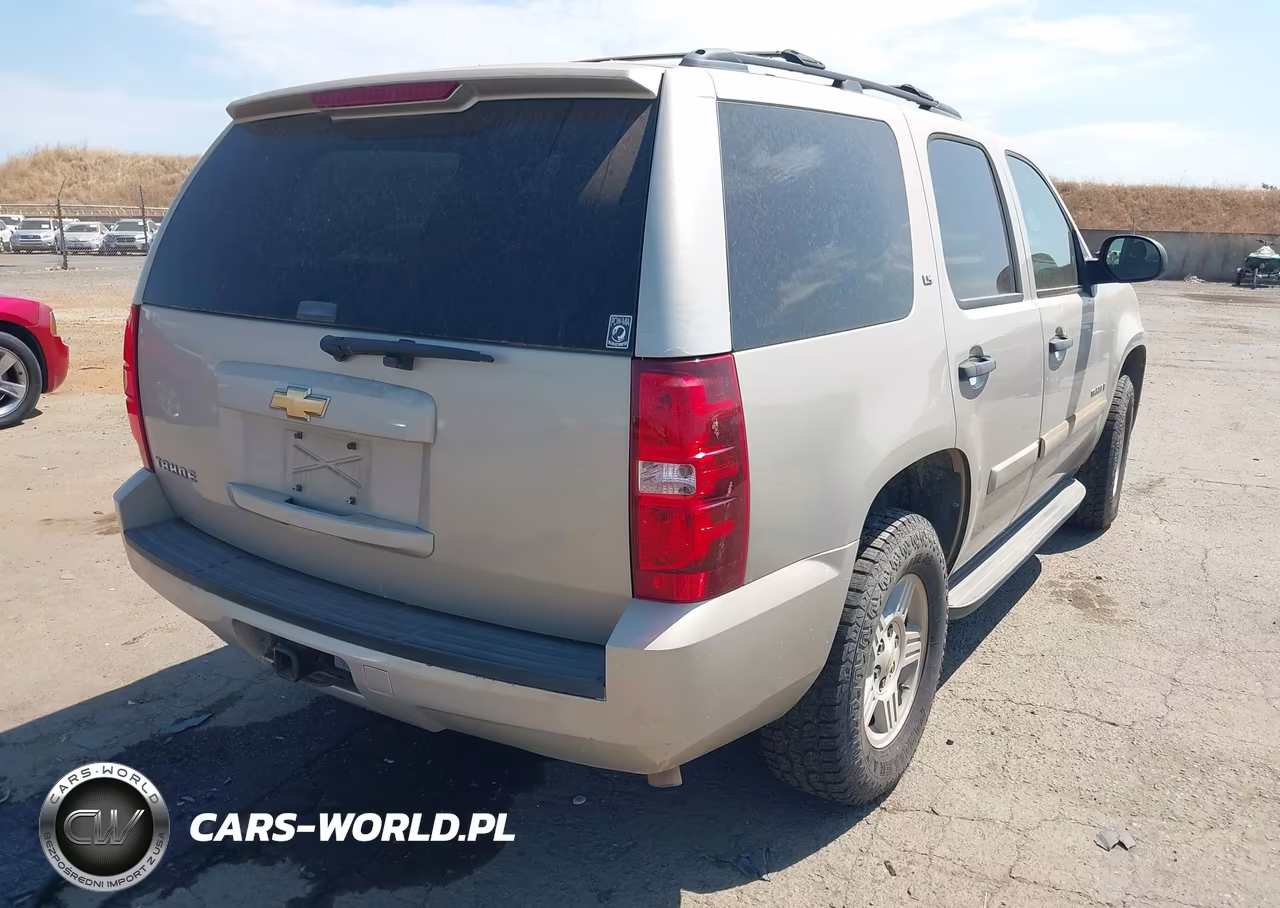 2007 Chevrolet Tahoe Ls VIN:1GNFC13C27J404314 - 4