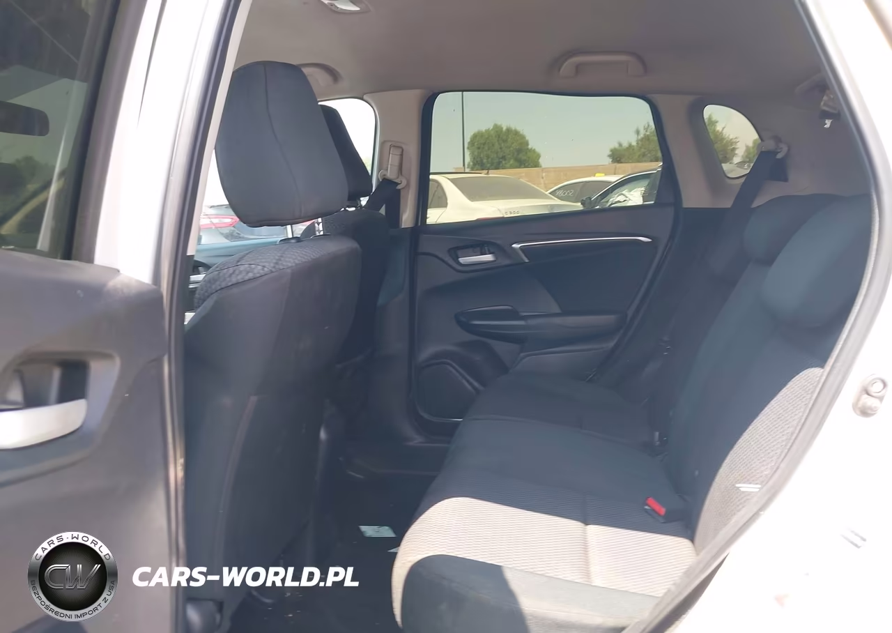 2018 Honda Fit Lx VIN:3HGGK5H45JM735442 - 8
