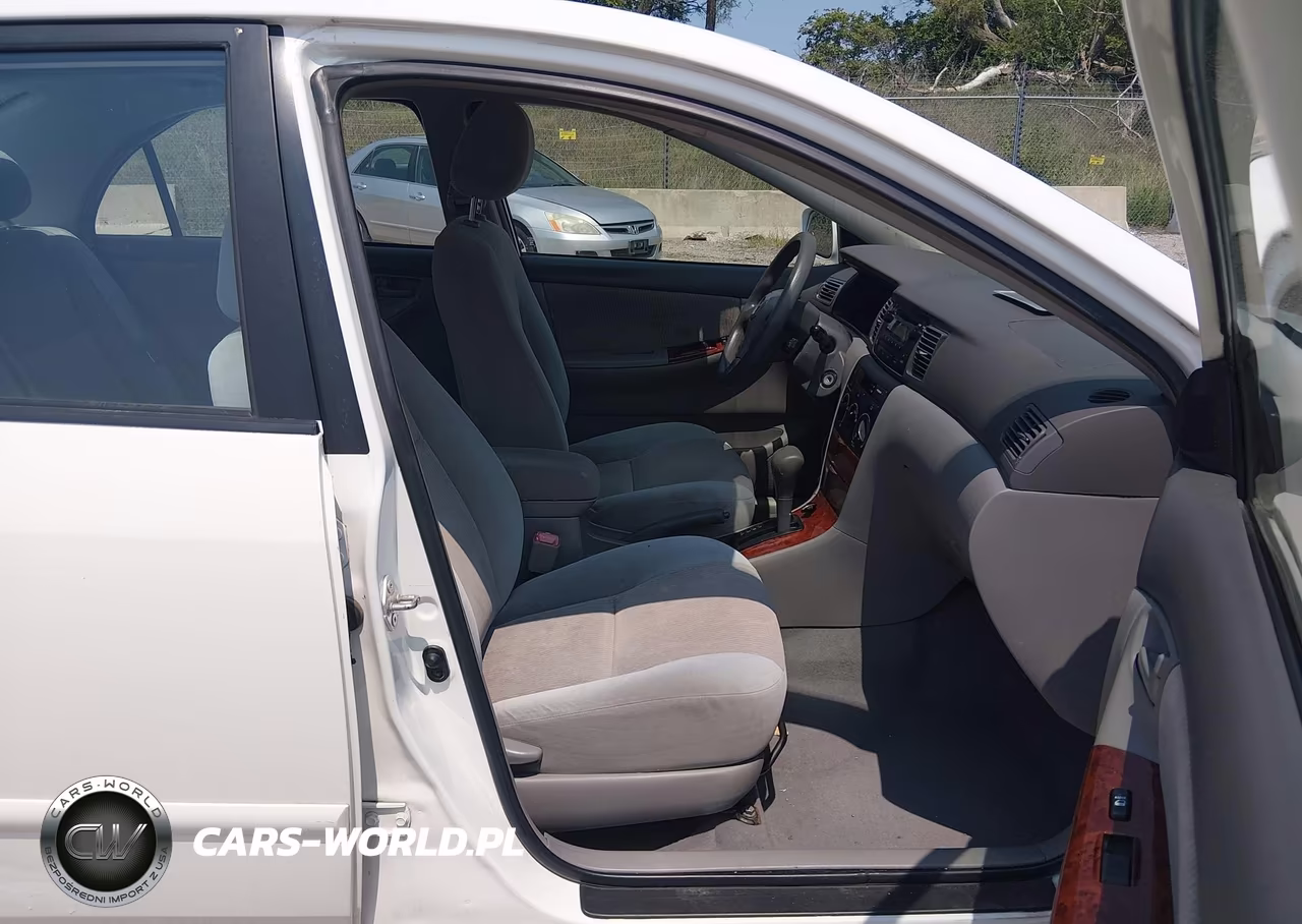 2008 Toyota Corolla Le VIN:1NXBR32E98Z949359 - 5