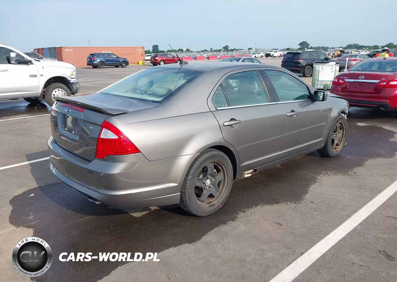 2011 Ford Fusion Se VIN:3FAHP0HAXBR148905 - 4