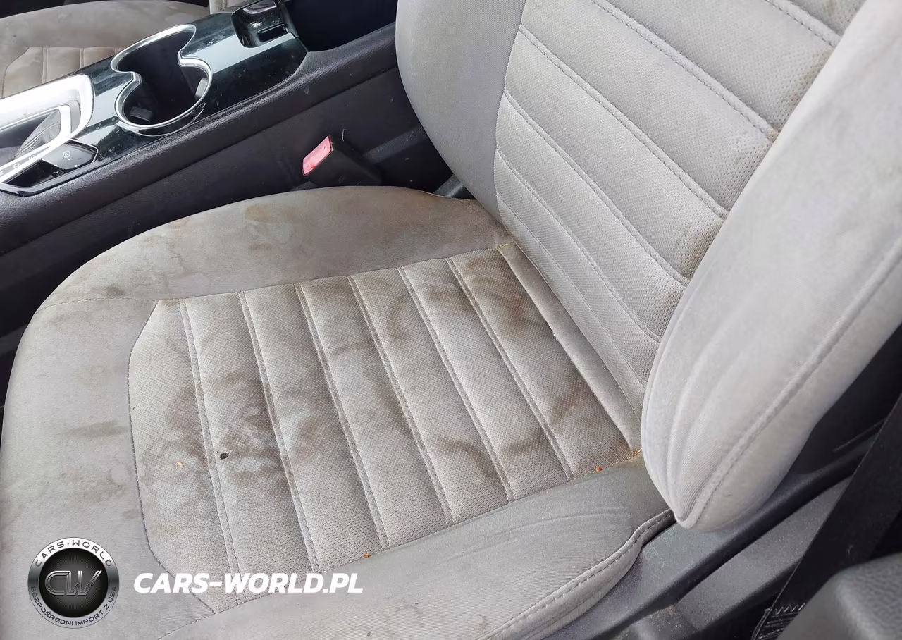2015 Ford Fusion S VIN:3FA6P0G75FR189204 - 12