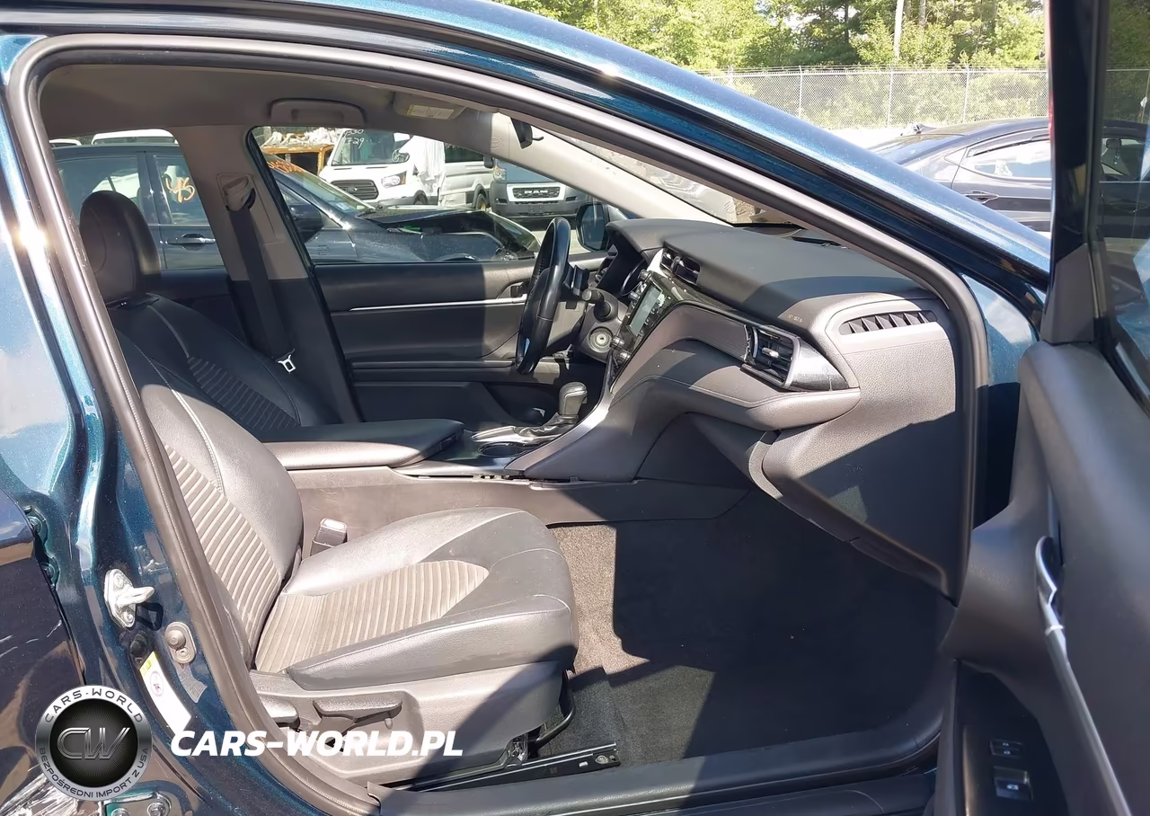 2019 Toyota Camry Se VIN:4T1B11HK8KU690301 - 5