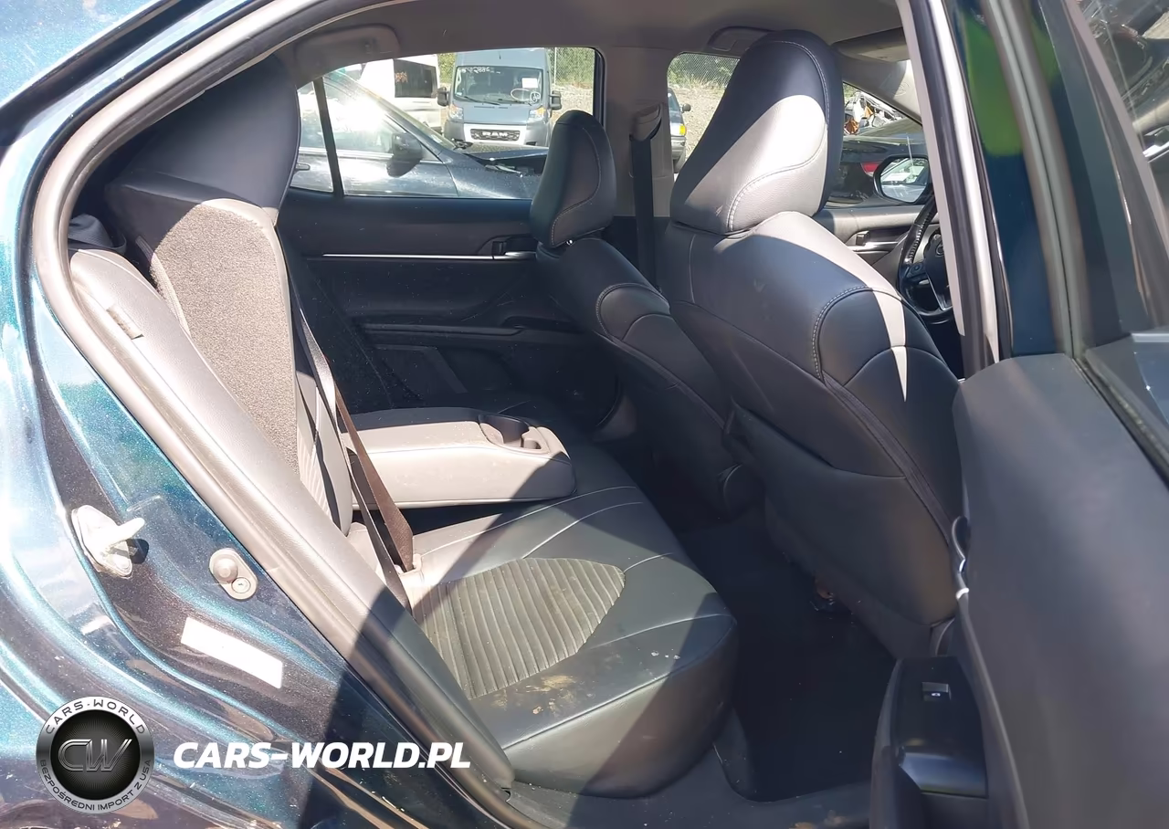 2019 Toyota Camry Se VIN:4T1B11HK8KU690301 - 8