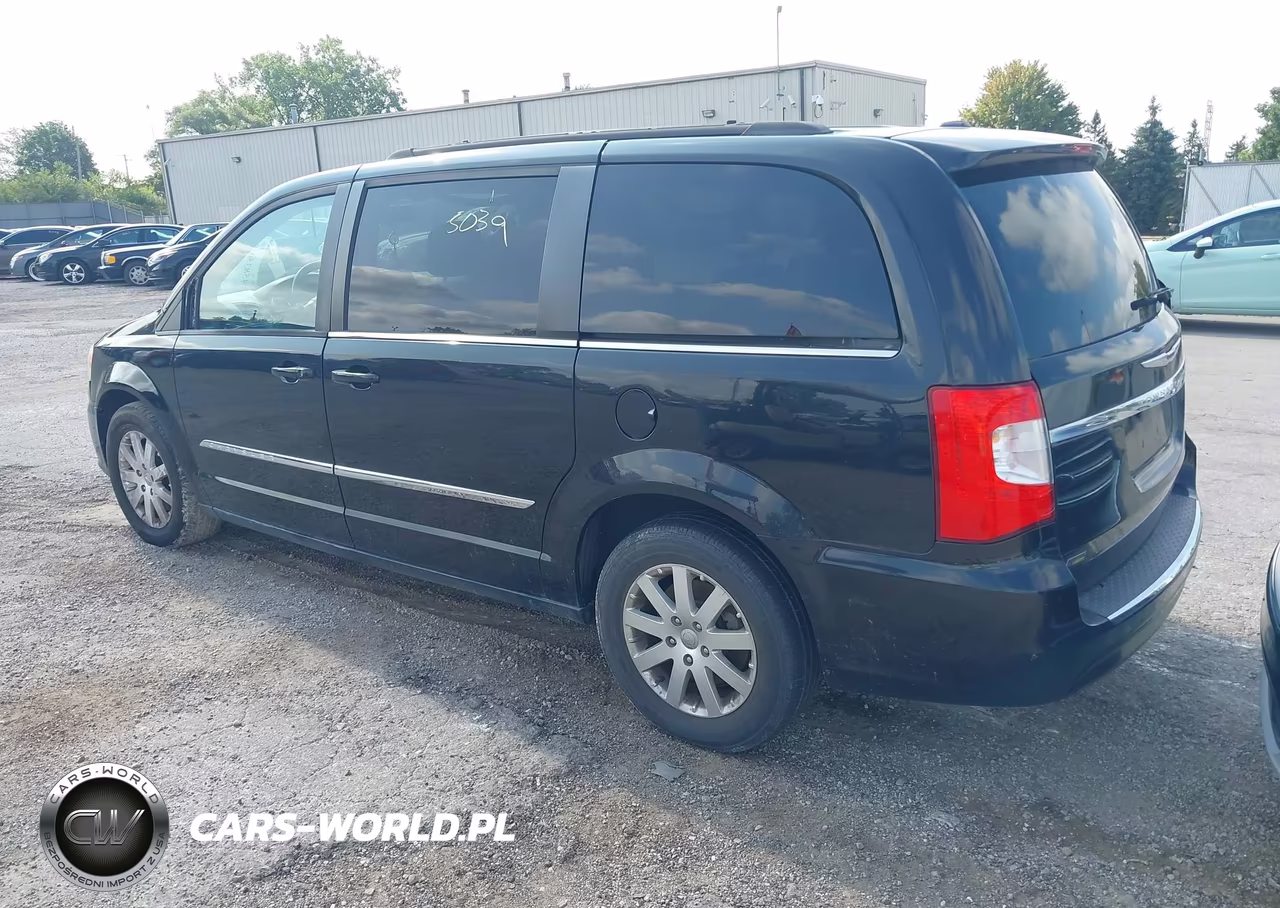 2014 Chrysler Town & Country Touring VIN:2C4RC1BG8ER439698 - 3