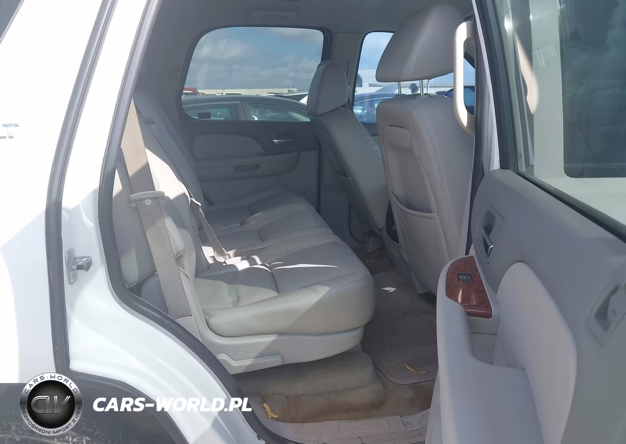 2007 Chevrolet Tahoe Lt VIN:1GNFC13067R371602 - 8