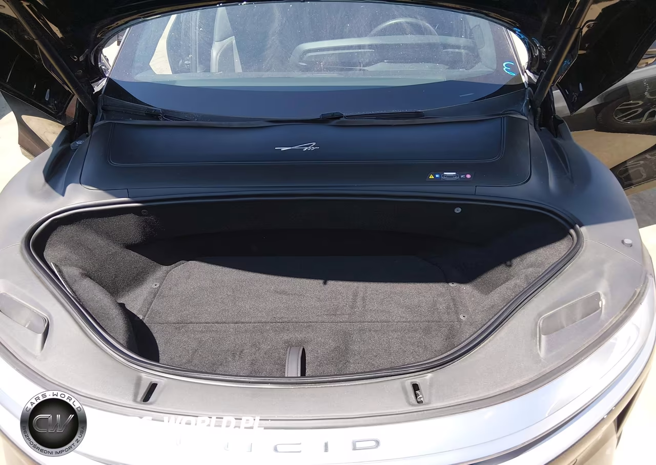 2023 Lucid Air Touring VIN:50EA1TEA2PA003180 - 10