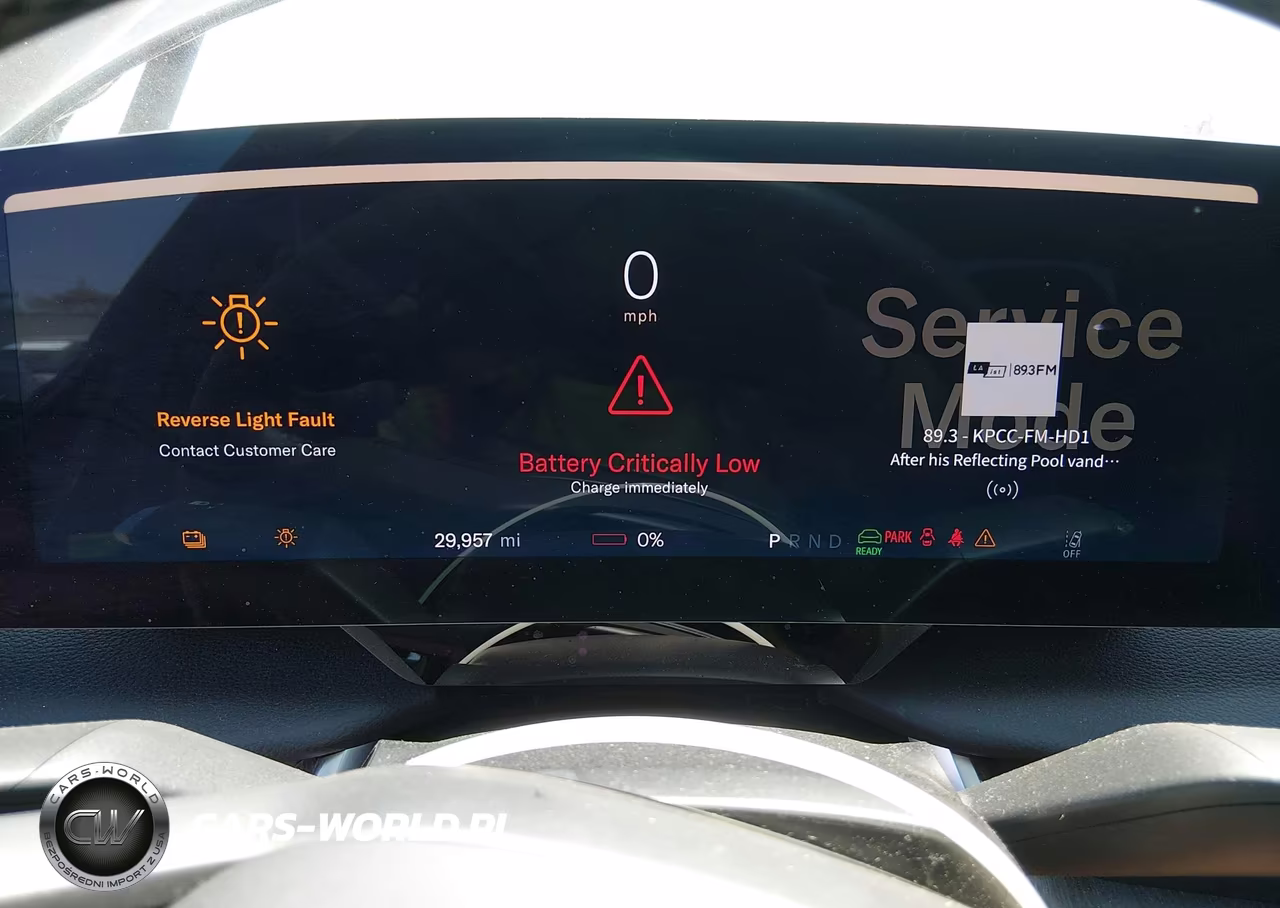 2023 Lucid Air Touring VIN:50EA1TEA2PA003180 - 7