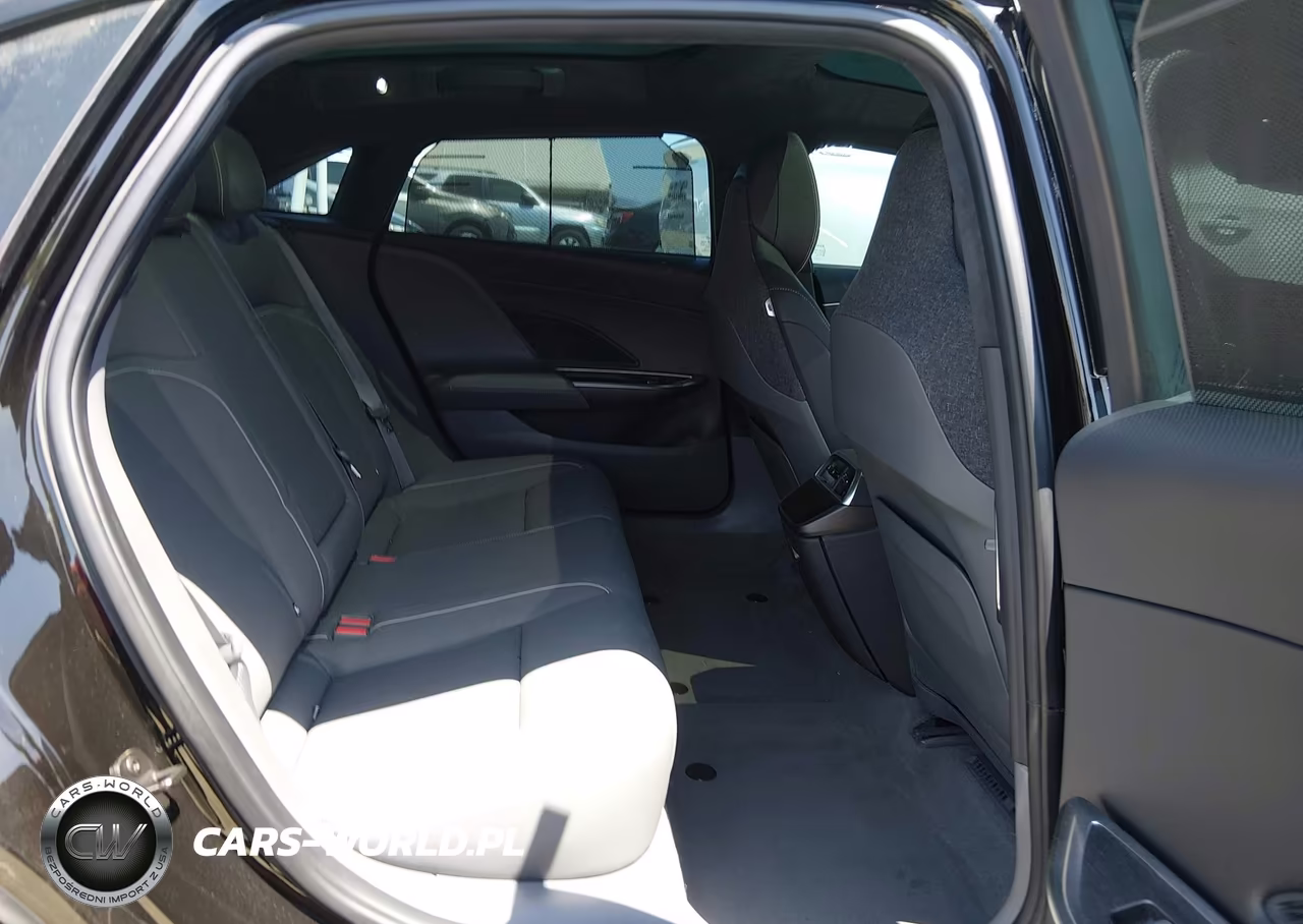 2023 Lucid Air Touring VIN:50EA1TEA2PA003180 - 8