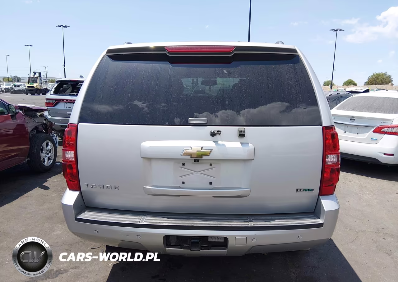 2010 Chevrolet Tahoe Lt VIN:1GNUKBE06AR275117 - 16