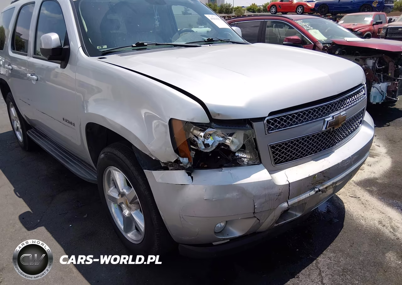 2010 Chevrolet Tahoe Lt VIN:1GNUKBE06AR275117 - 6