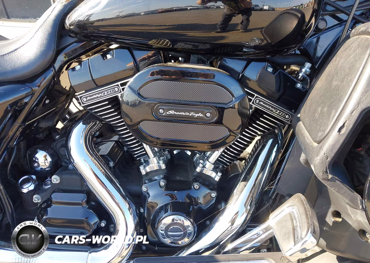 2015 Harley-Davidson Flhxse Cvo Street Glide VIN:1HD1PXN32FB961724 - 8