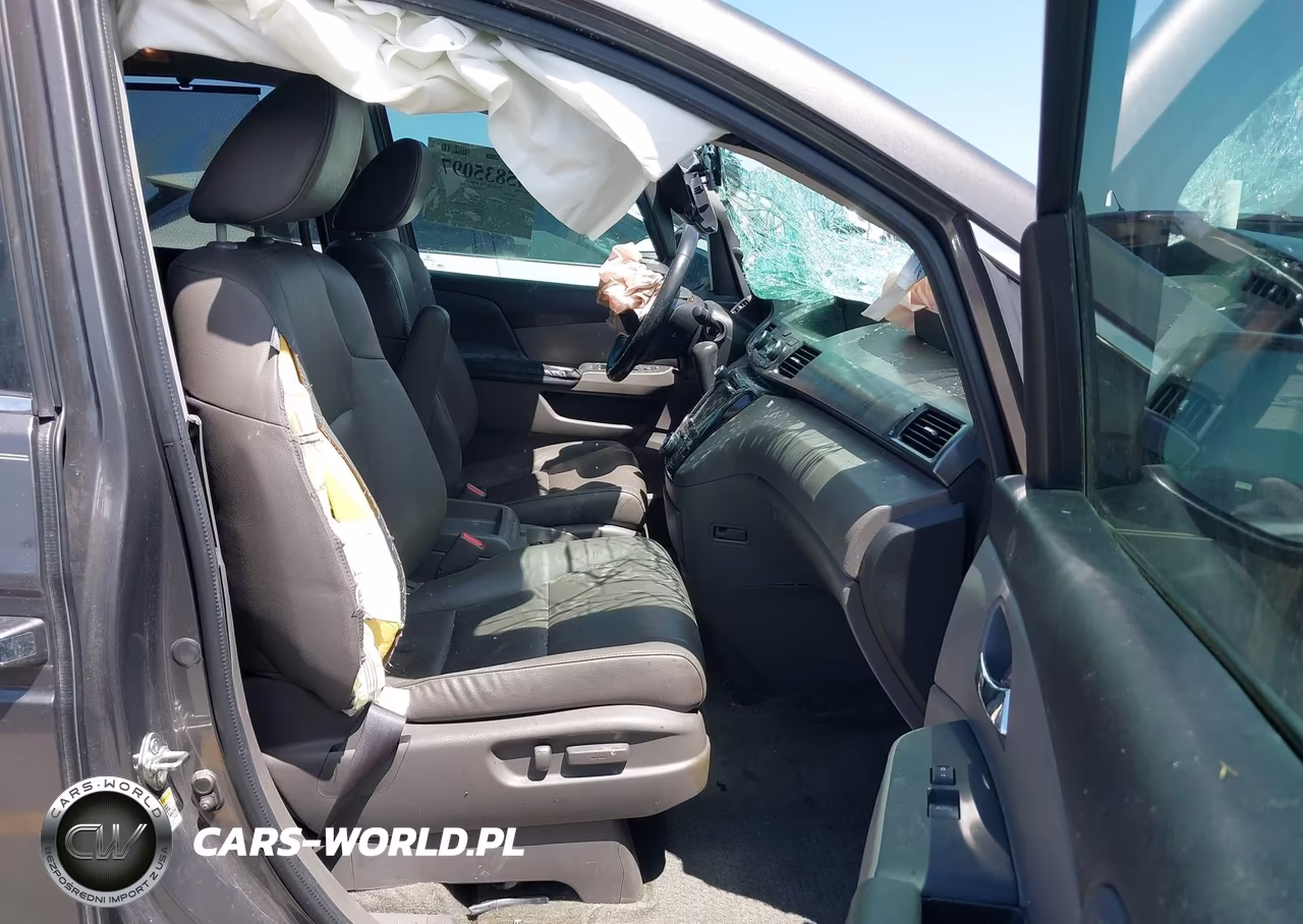 2015 Honda Odyssey Ex-L VIN:5FNRL5H66FB044082 - 5