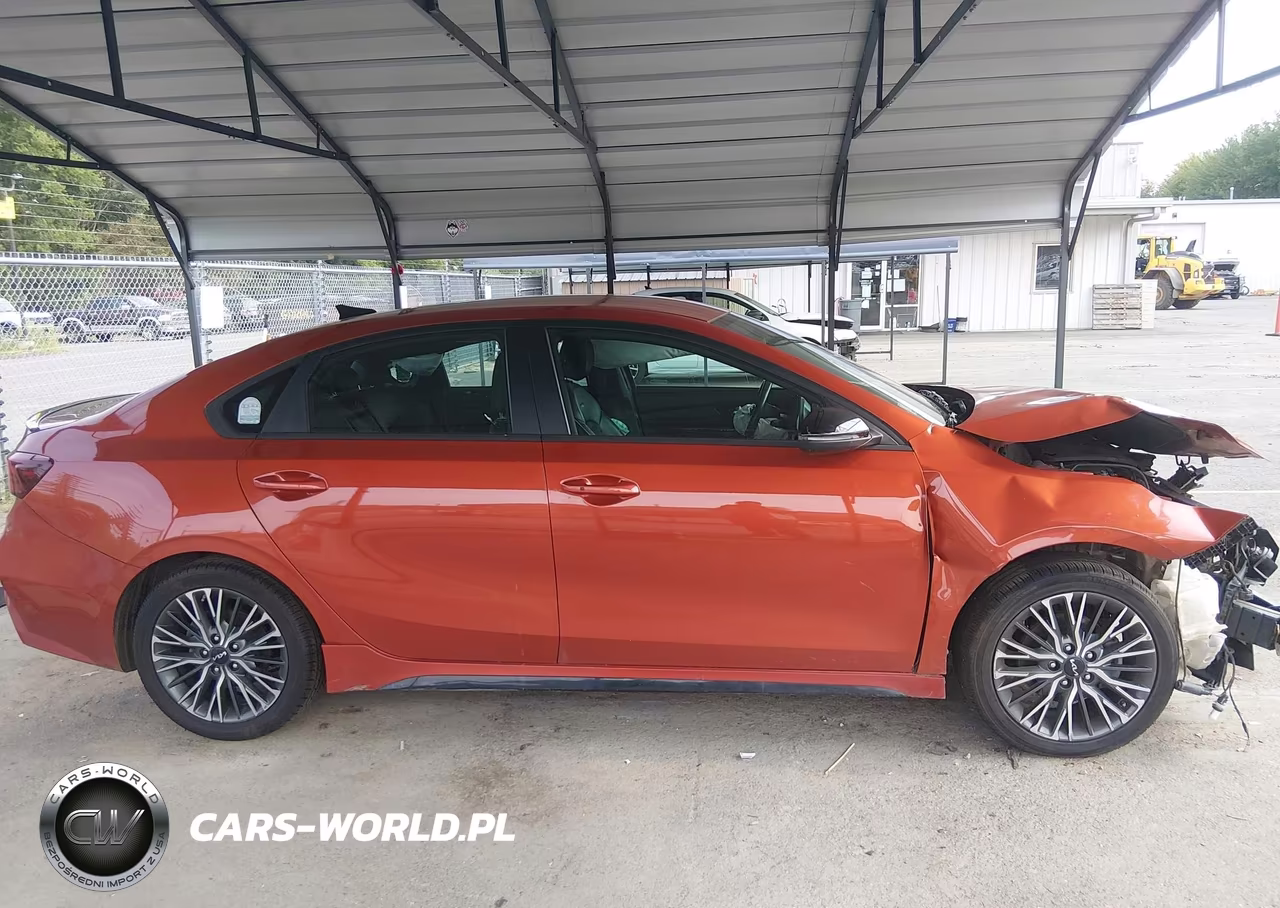 2023 Kia Forte Gt-Line VIN:3KPF54AD7PE591269 - 12
