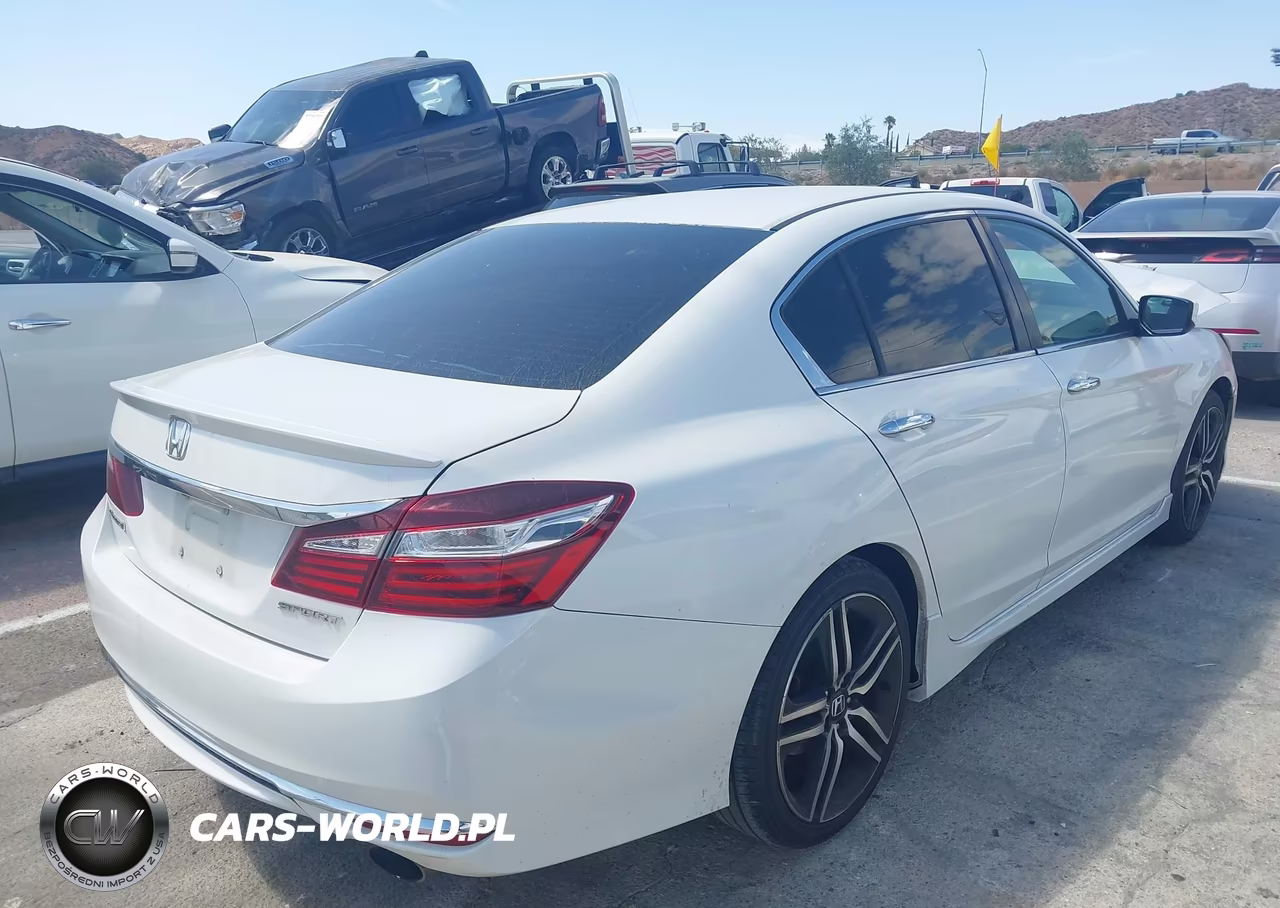 2017 Honda Accord Sport VIN:1HGCR2F56HA172316 - 4