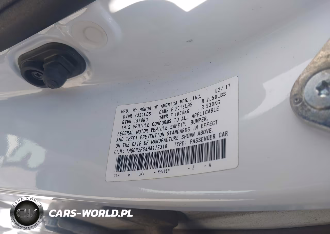 2017 Honda Accord Sport VIN:1HGCR2F56HA172316 - 9